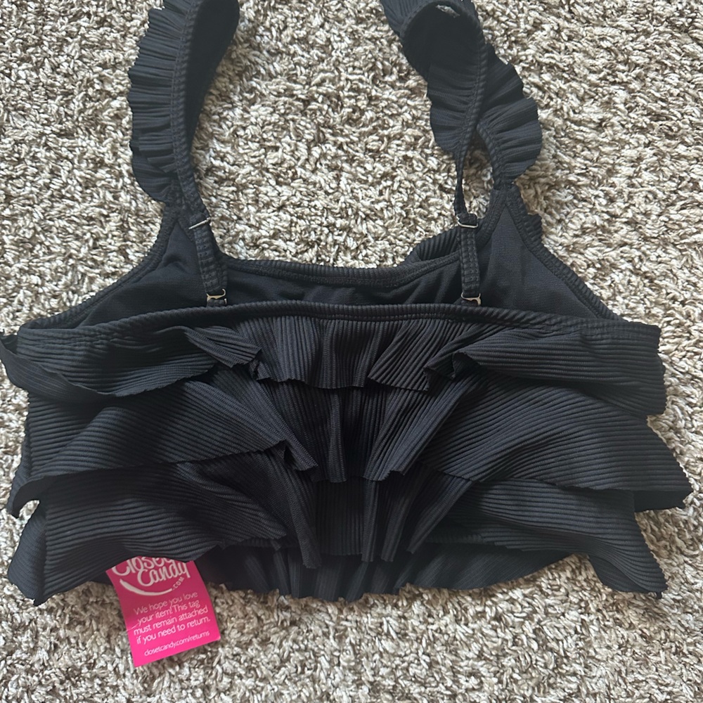 Closet Black Ruffled Top - Picture 2 of 3